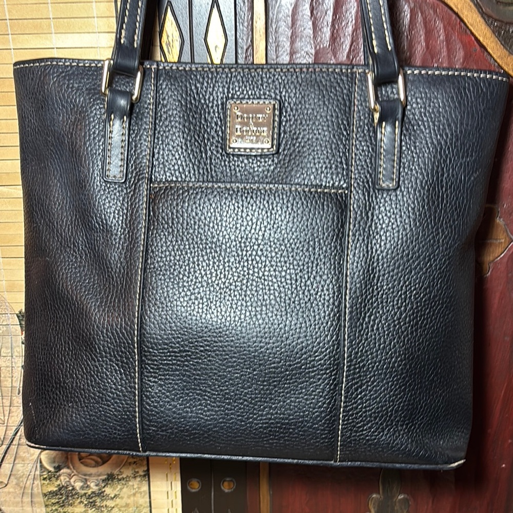 Dooney & Bourke Black Tote Structured Design Pebbled Leather 12”Lx10”Hx3.75”W - Picture 5 of 17